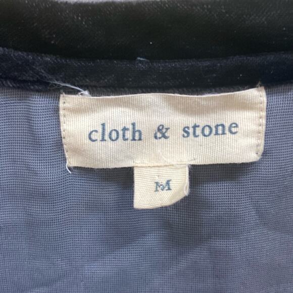 Cloth & Stone women’s size medium, short sleeve velvet black top - Picture 2 of 4
